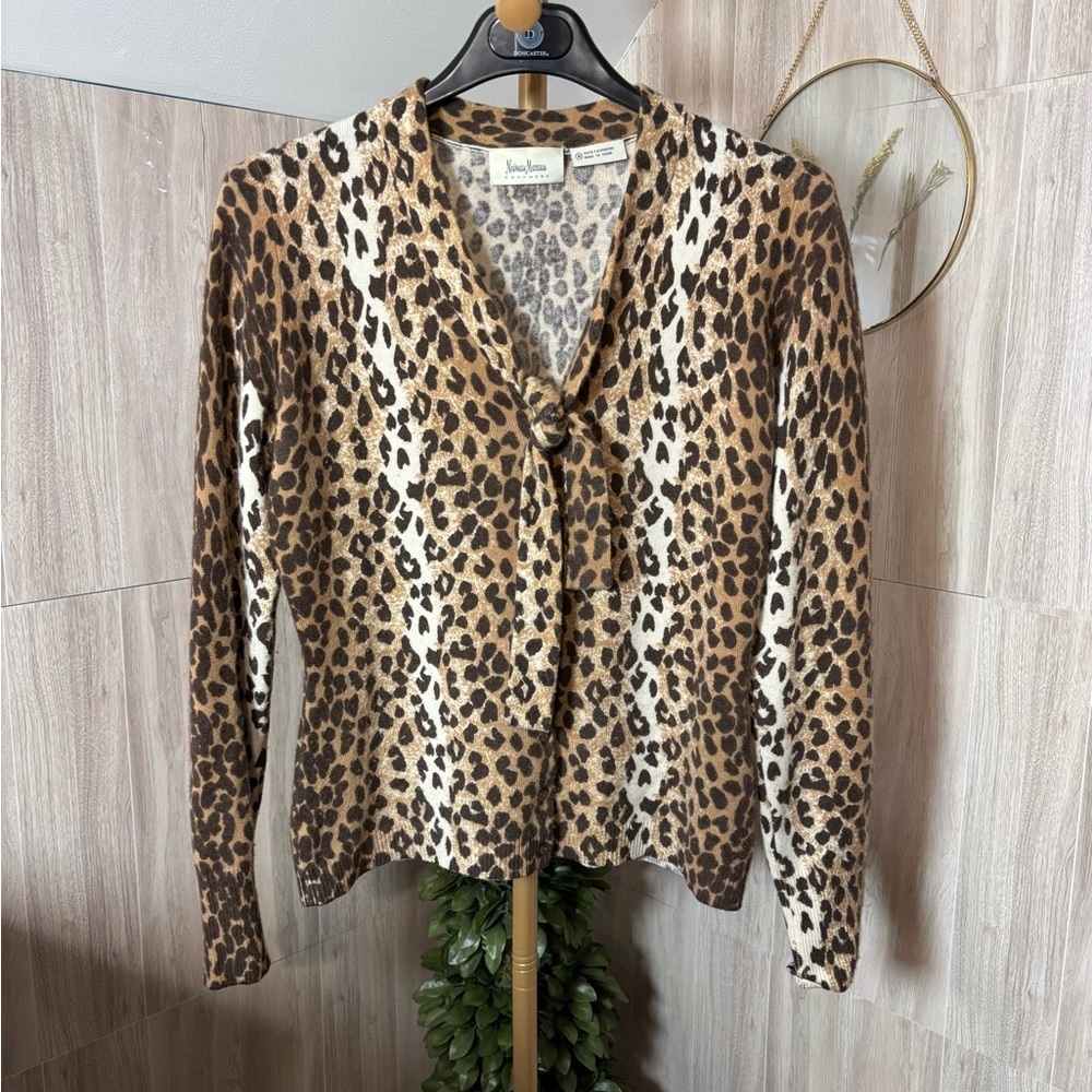 Neiman Marcus Leopard Print Women's Blouse 100% Cashmere